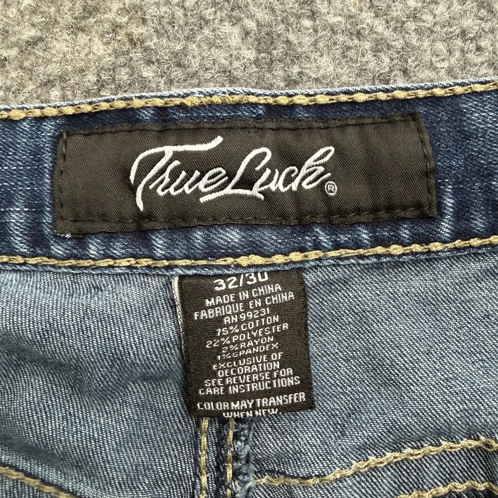True Luck Jeans Men's 32x30 Medium Wash Straight Leg Distressed Denim Y2K
